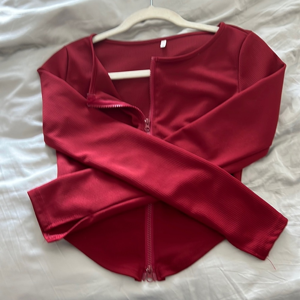 Long sleeve dual zipper crop top